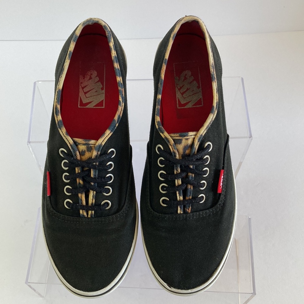 Vans Black w/Leopard Print Trim and Red interior sneakers-Women’s 7.5